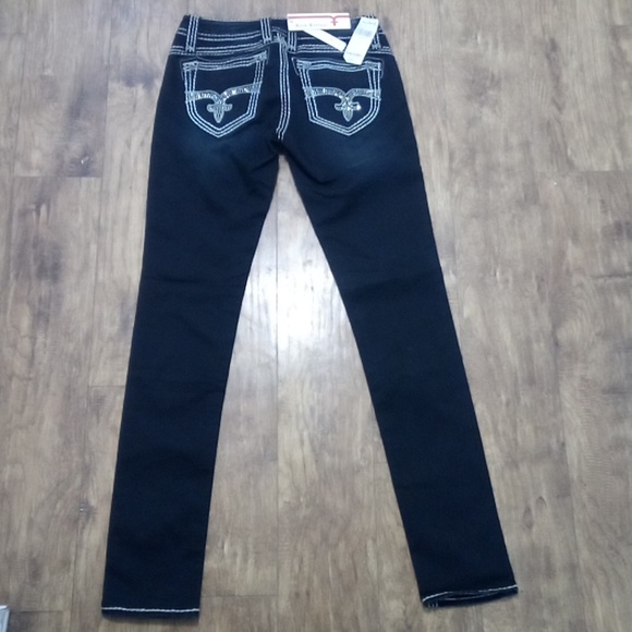 Rock Revival Women's Jeans 28 Aida Skinny Embellished Rhinestones NWT 148 USD - Picture 3 of 14
